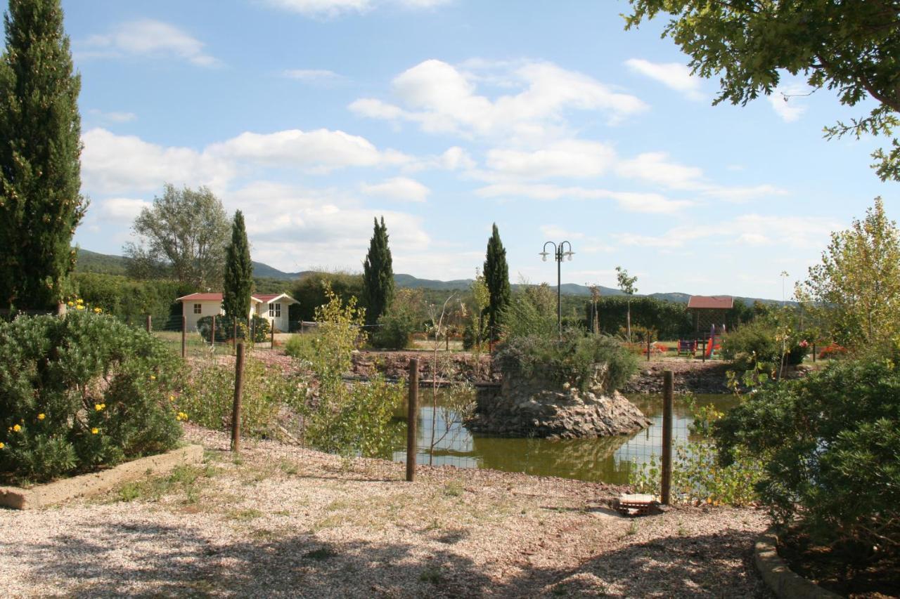 Glamping Debbiare Hotel Рипарбела Екстериор снимка