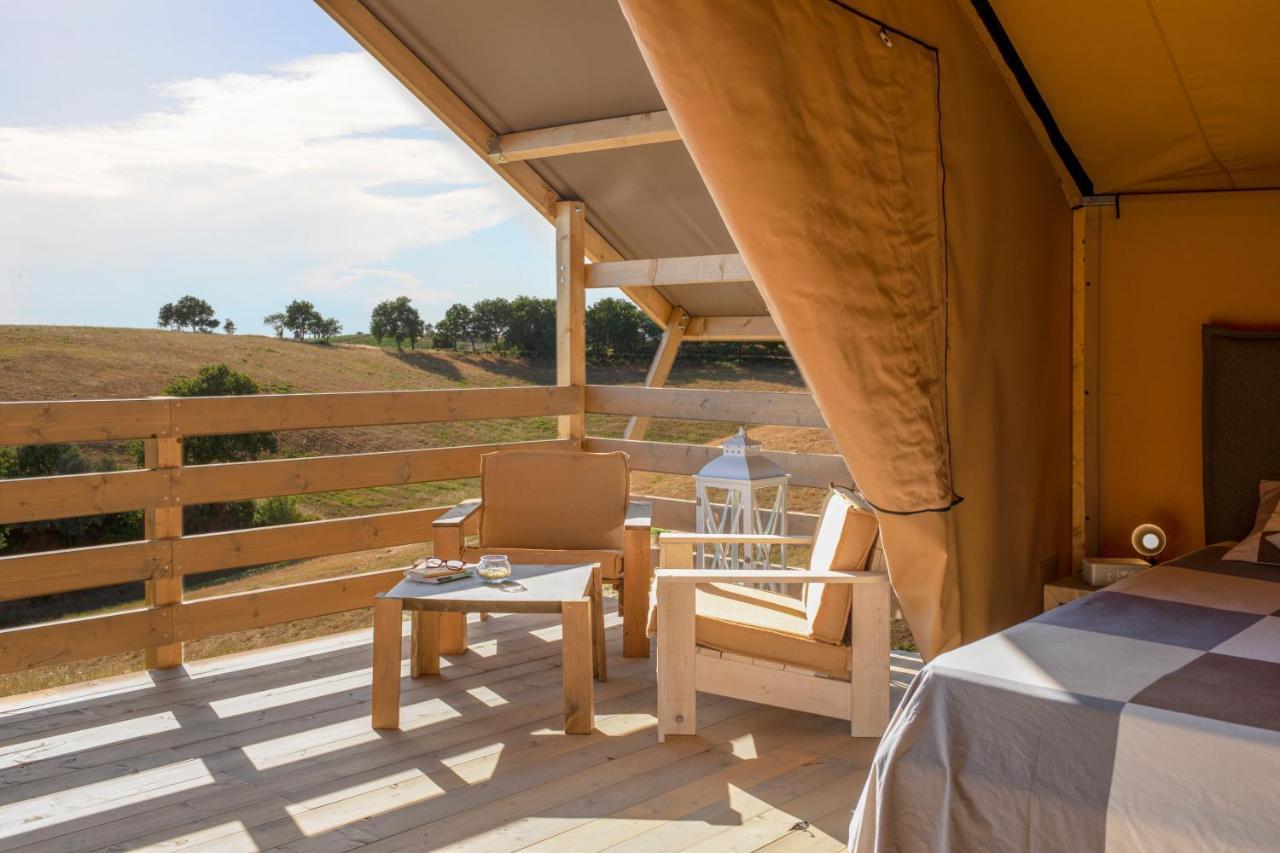 Glamping Debbiare Hotel Рипарбела Екстериор снимка