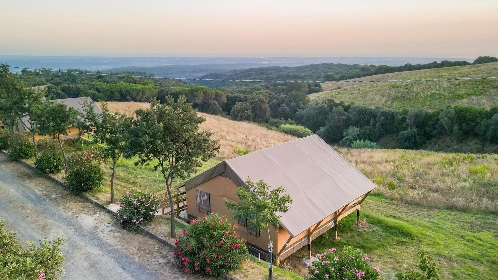 Glamping Debbiare Hotel Рипарбела Екстериор снимка