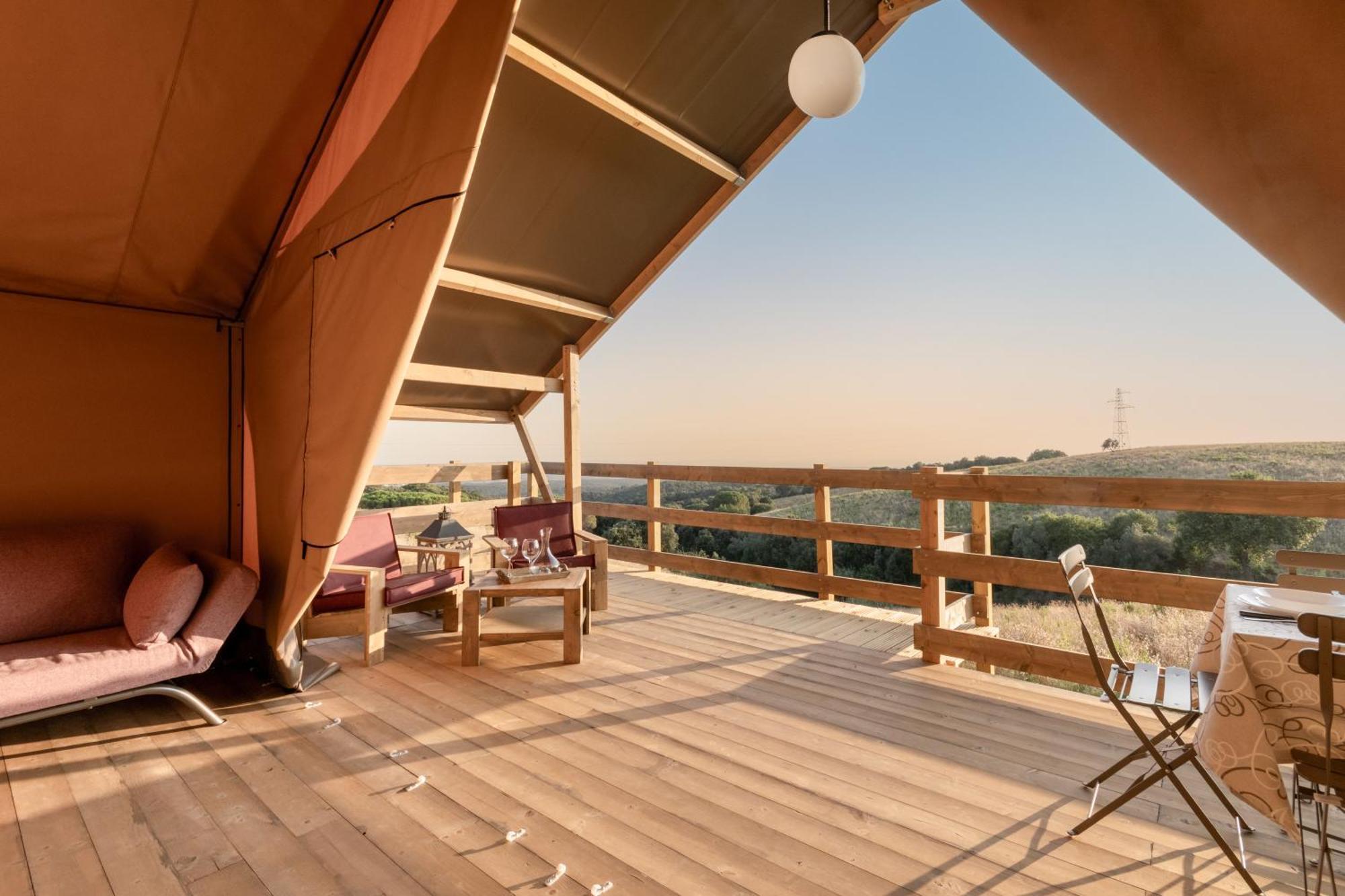 Glamping Debbiare Hotel Рипарбела Екстериор снимка